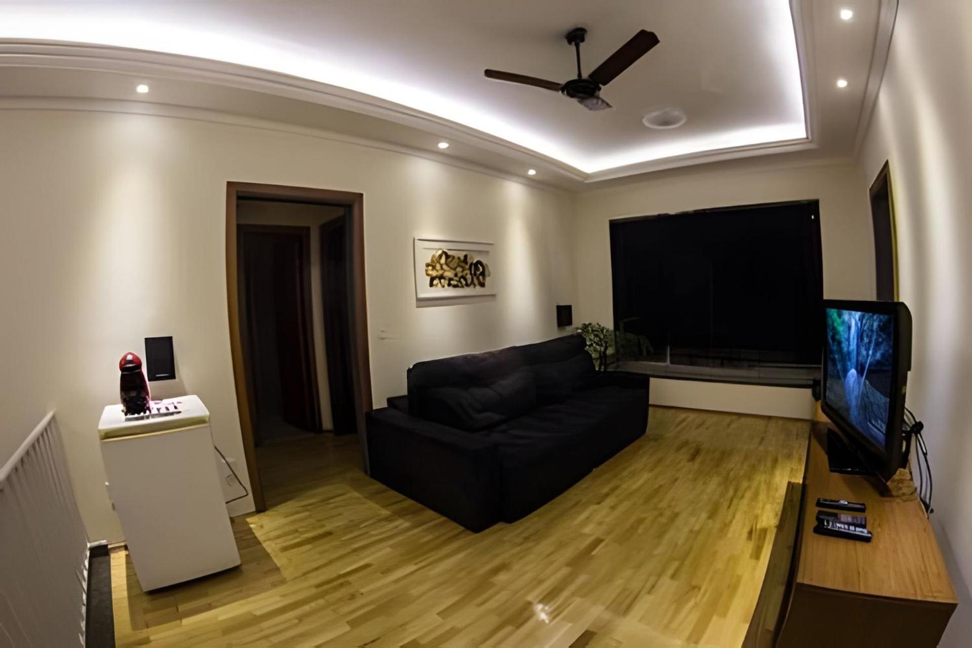 Casa Ampla E Confortavel Proxima Ao Santuario 阿帕雷西达 外观 照片